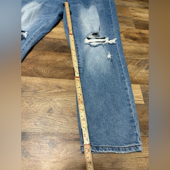 Haute Curve Distressed Mom Jeans - Picture 3 of 6
